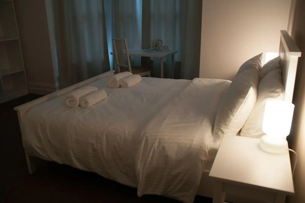 The Regent Guest House Southampton Hotel